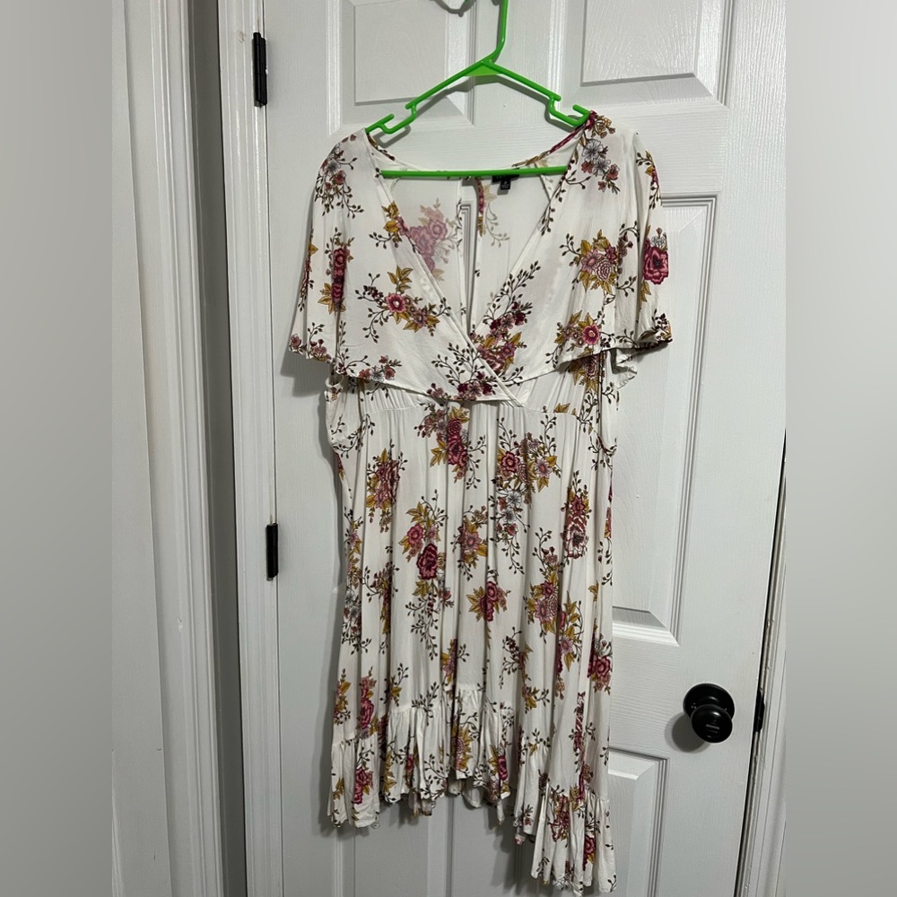 Torrid Floral flowy dress